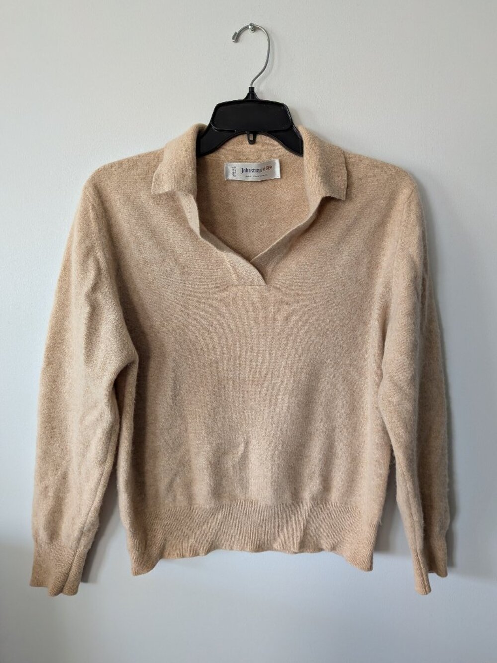 Johnstons of Elgin 100% cashmere